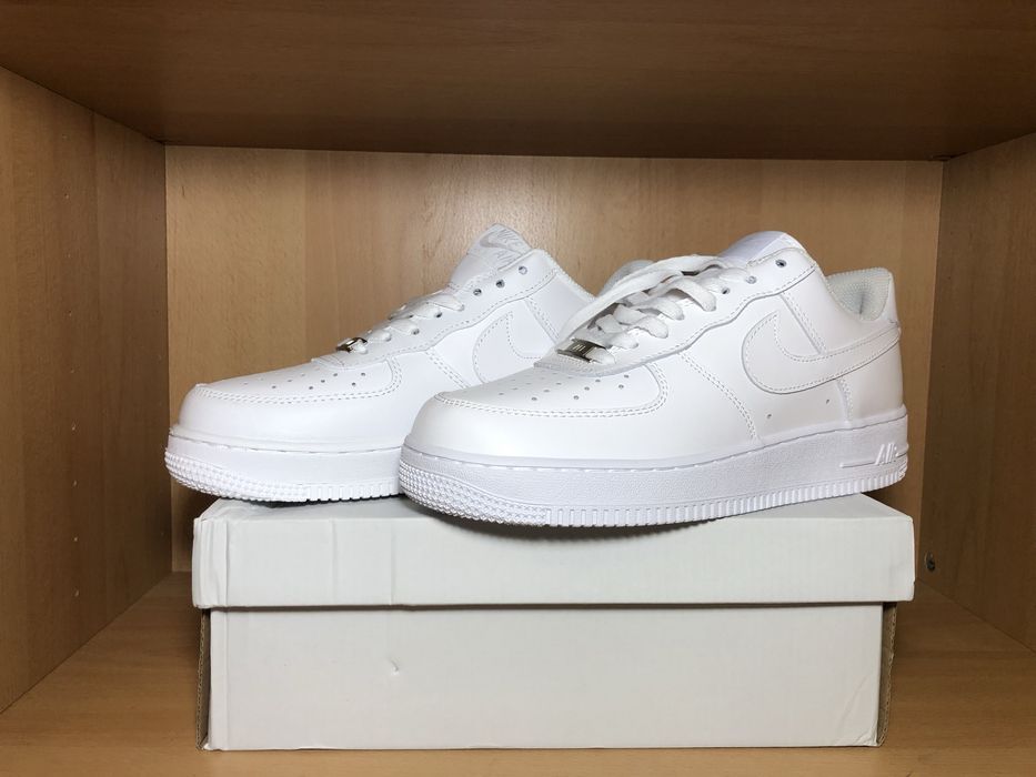 Nike Air Force 1 Branco | Tamanho 43
