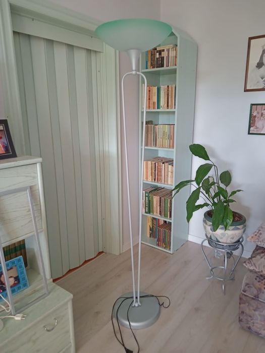 Sprzedam lampę stojacą ledowa ściemniana