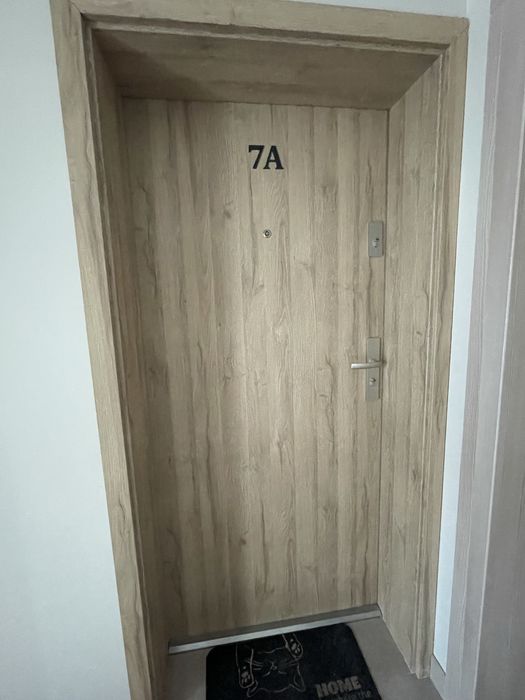 Drzwi wewnątrzklatkowe DRE