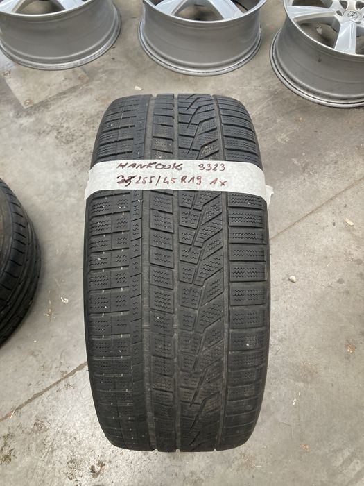 1x hankook 255/45 r19 104V dot 3323