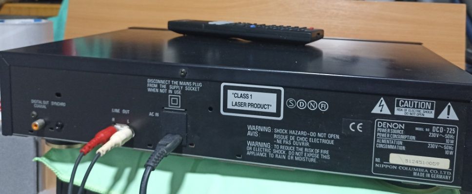 Leitor CD Denon DCD 725