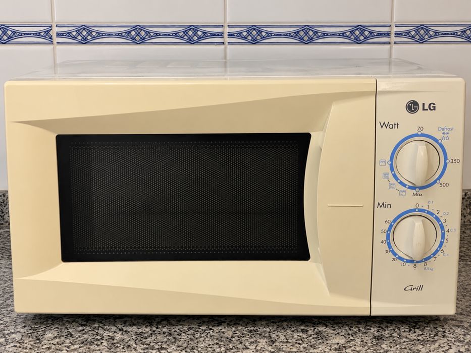 Micro-ondas LG com Grill