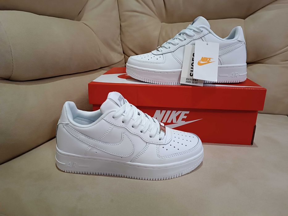Жіночі кросівки Nike air force 1
