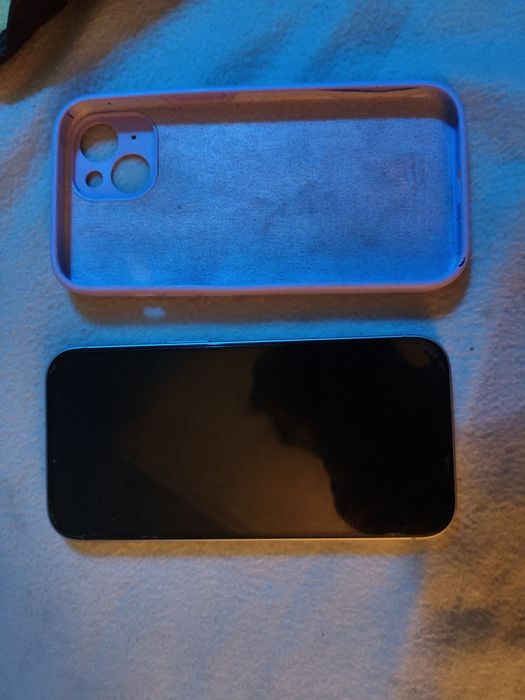 iPhone em estado imaculado.