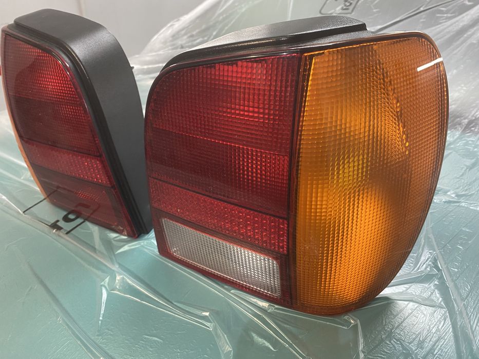 Farois trás VW Polo 1996 NOVOS