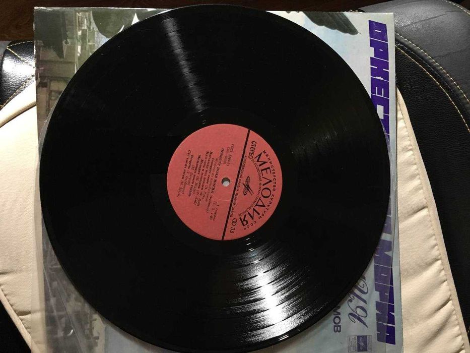 Виниловая пластинка оркестр Поля Мориа