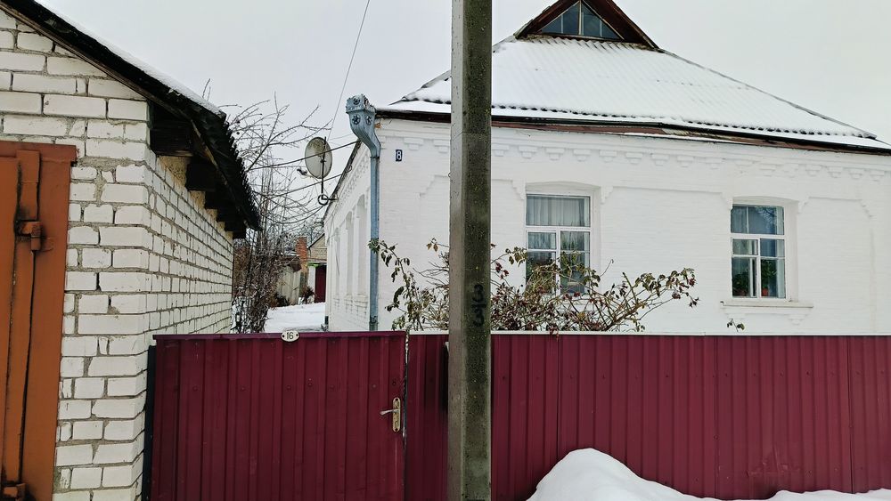 Продаж житлового будинку в спокійному районі міста