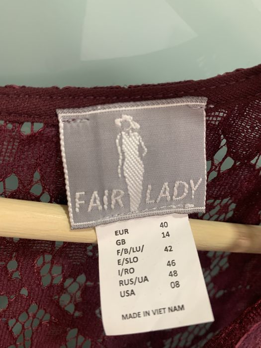 Elegancka sukienka koronkowa Fair Lady rozmiar EUR 40/42