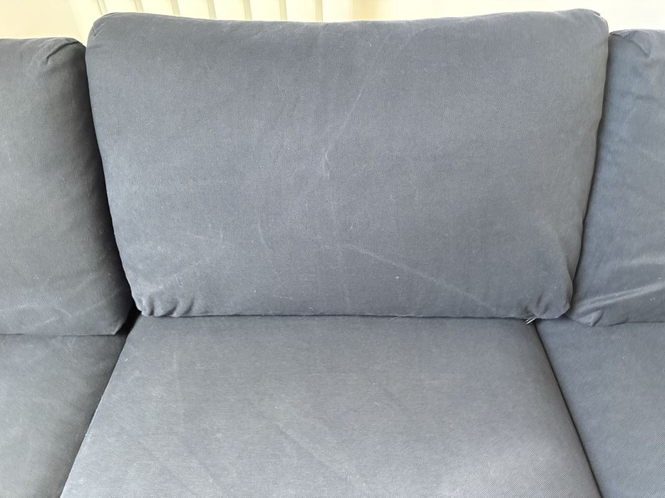 Granatowe pokrycie kanapy sofy Vimle trzyosobowa nierozkladana Orrsta