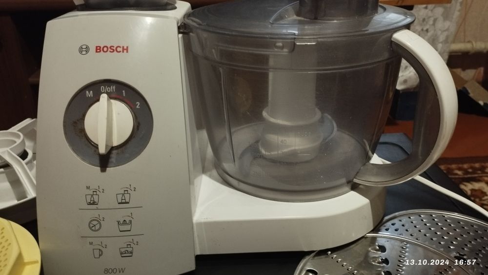 Кухонный комбайн Bosch