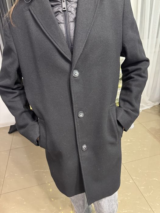 Продам мужское пальто Roy Robson