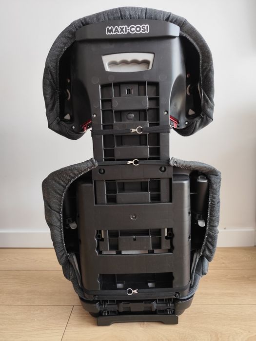 Fotelik samochodowy Maxi Cosi Rodi 15-36 kg.
