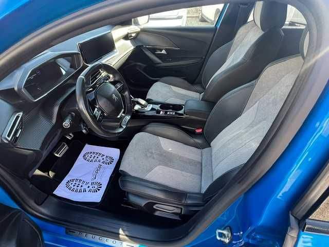 PEUGEOT E-208 GTLINE