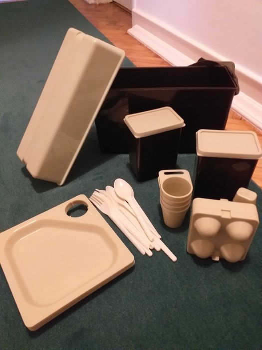 Caixa de piquenique em plástico, anos 70