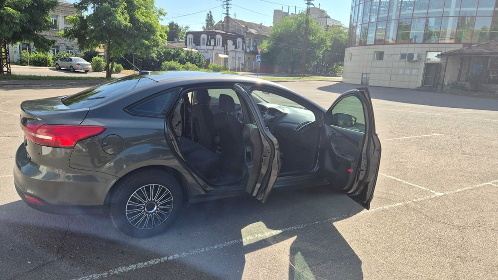 Ford Focus 2.0 2015