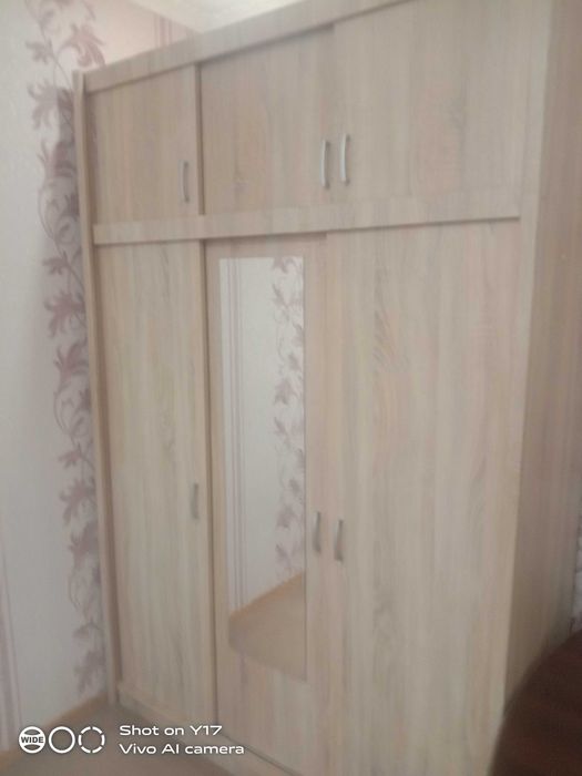 Сдам однокомнатную на ХБК,2/5 эт.