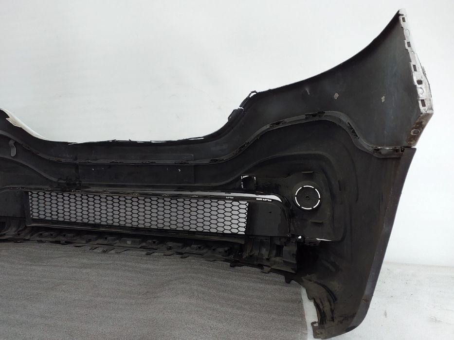 Pára-choques frente RENAULT Trafic III (FG_)