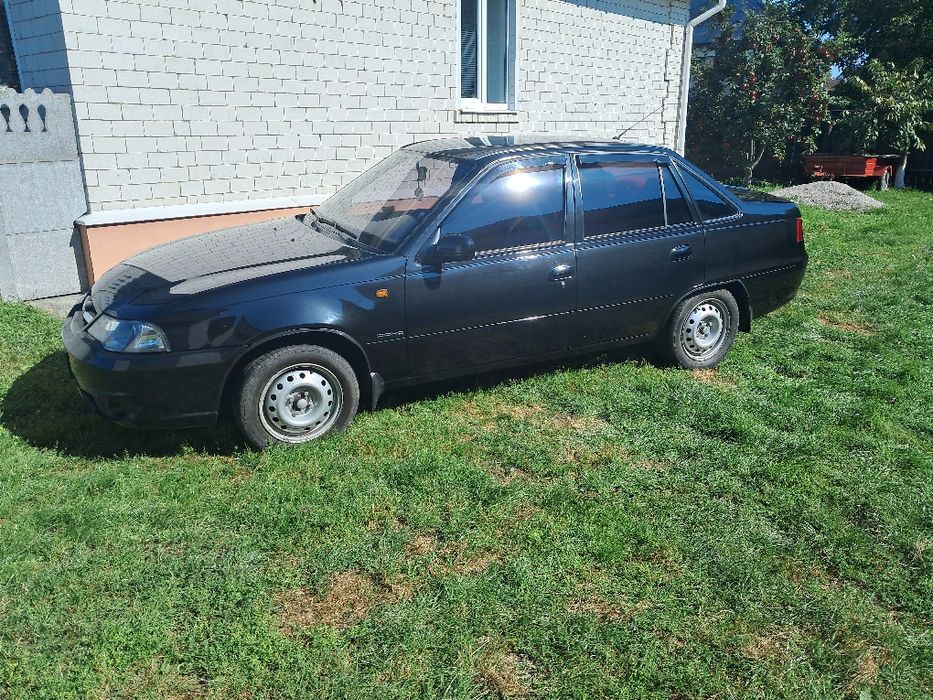 Продам Daewoo Nexia N150 1.6L V16