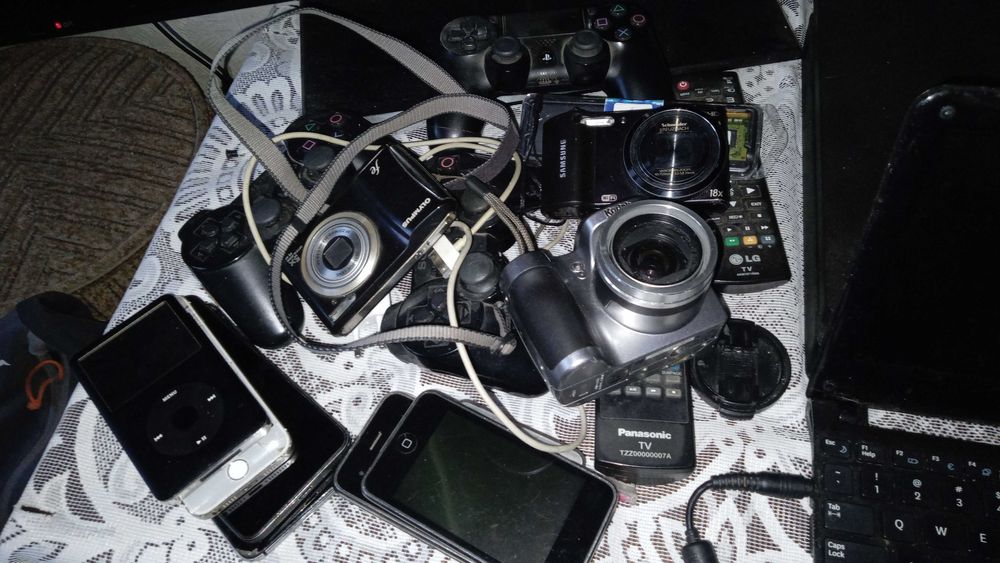 Laptopy Samsung nc110 packard bell hp uszkodzone