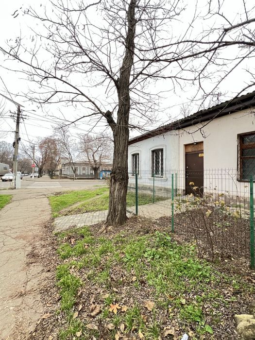 В Продажу приміщення в Центрі з ремонтом