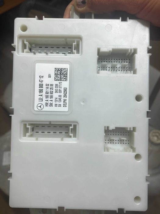 Мерседес ML350 W166 Блок управління SAM