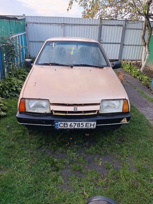 Продам Машину не дорого