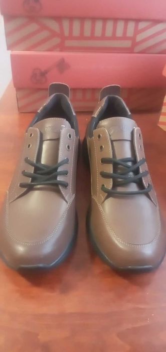 Мужские кросовки