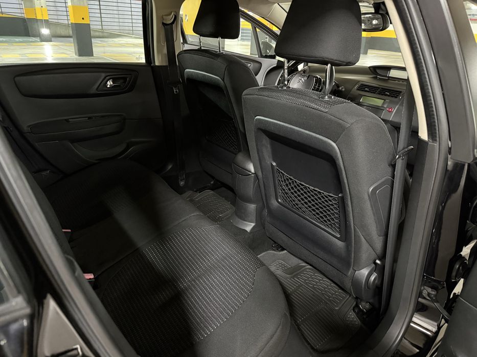 Citroen C4 1.6 hdi 110 cv