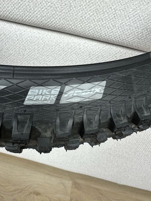 Opona Schwalbe Magic Mary 27,5 2,4 Bike Park