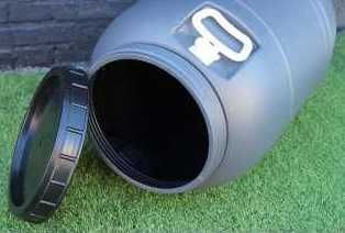 2 Bidons de 120 L Azuis + 1 de 70 L Preto • Todos com Asas e Vedantes