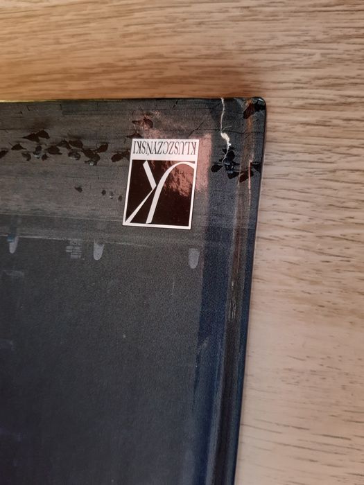 Książka ze zdjęciami i opisem Krakowa album Kraków