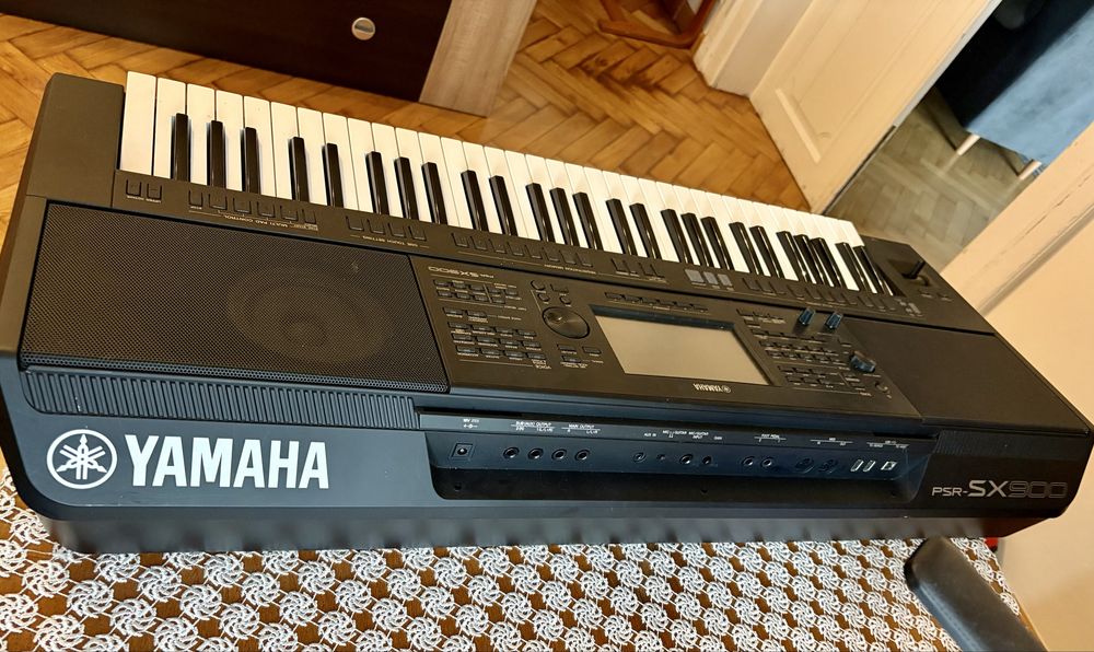 Yamaha psr sx 900