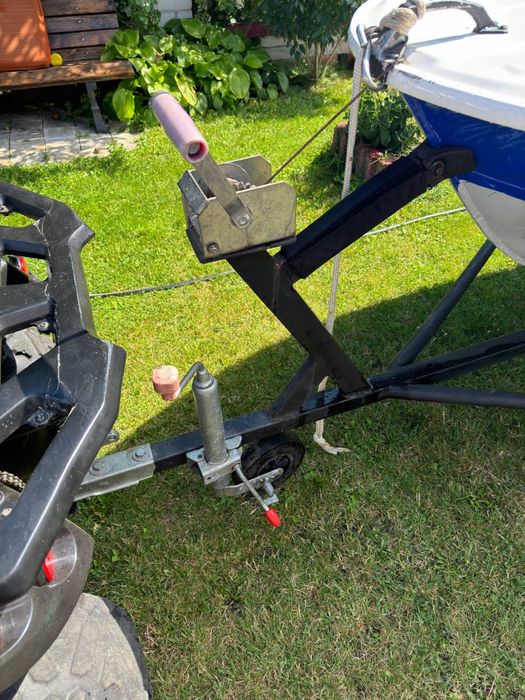 Моторний човен Yamaha 30 2t