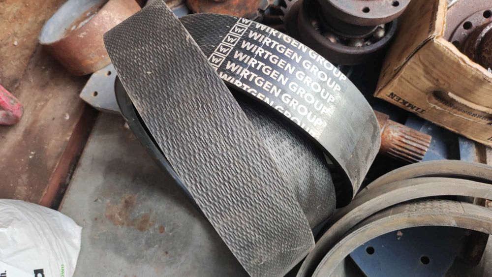 Stabilizator gruntu Wirtgen WS 250 Pasek