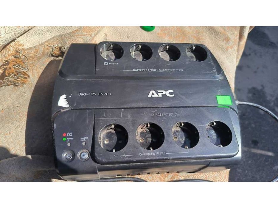 Безперебійник ДБЖ UPS APC Back-UPS ES700 (BE700G-RS)
