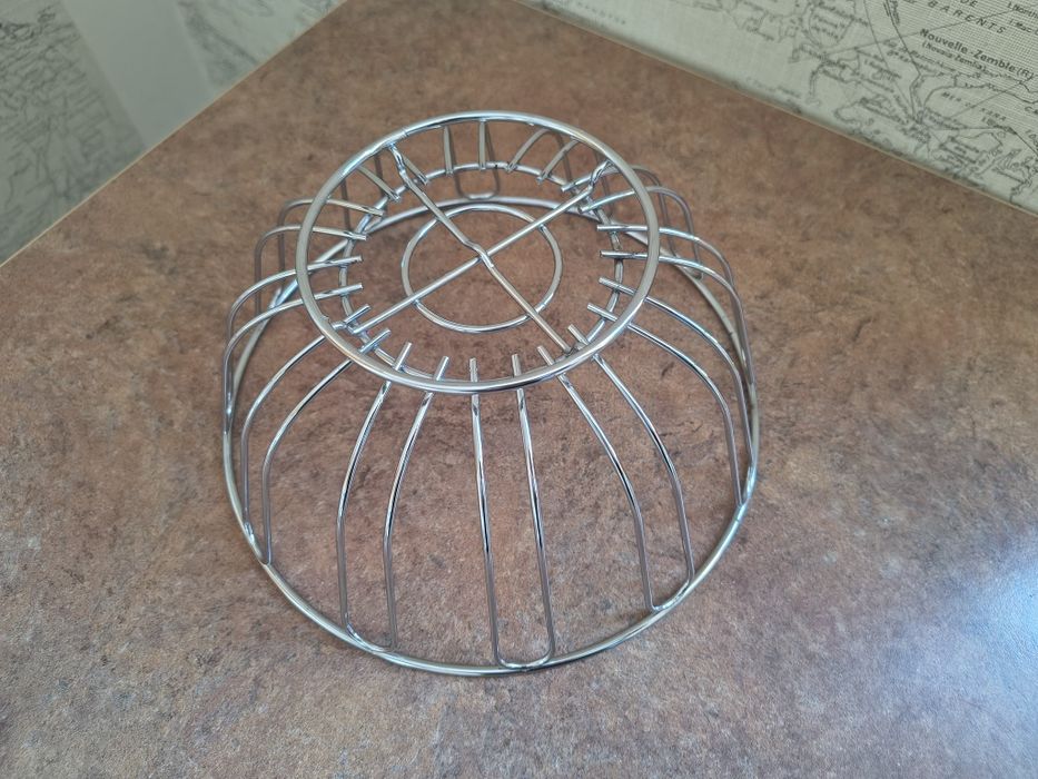 Koszyk metalowy na owoce