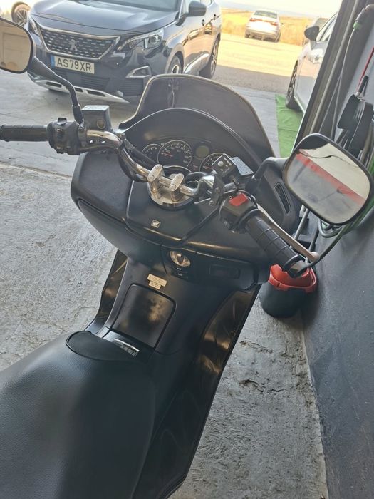 Vendo ou troco Forza 250