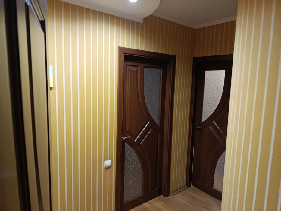Продам квартиру 2кімнатна