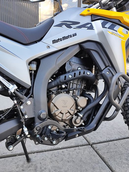 Продам мотоцикл Voge 300 Rally EFI ABS 2025