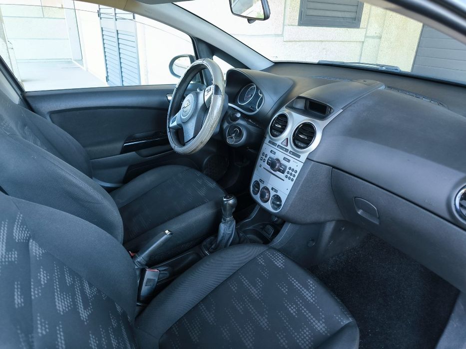 Opel corsa 1.3 cdti