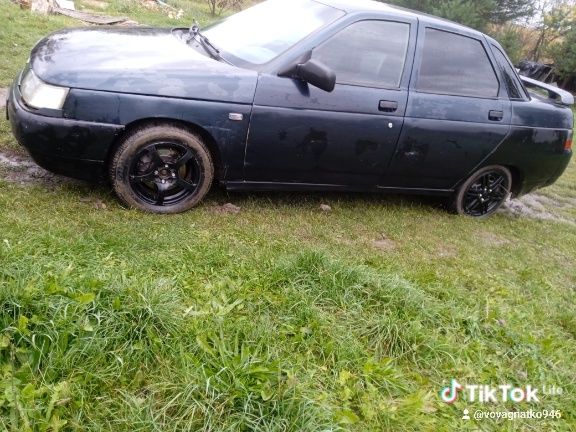 Ваз 2110 мотор 16клапанний срочно ціна договірна