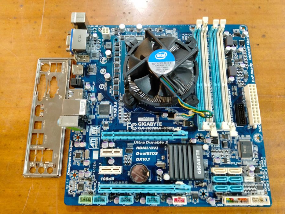 Материнские плата материнка Asus Gigabyt MSI