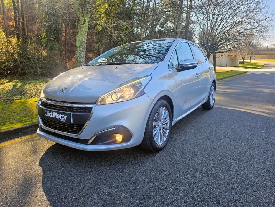 Peugeot 208 Blue-HDi 100 Stop&Start Allure