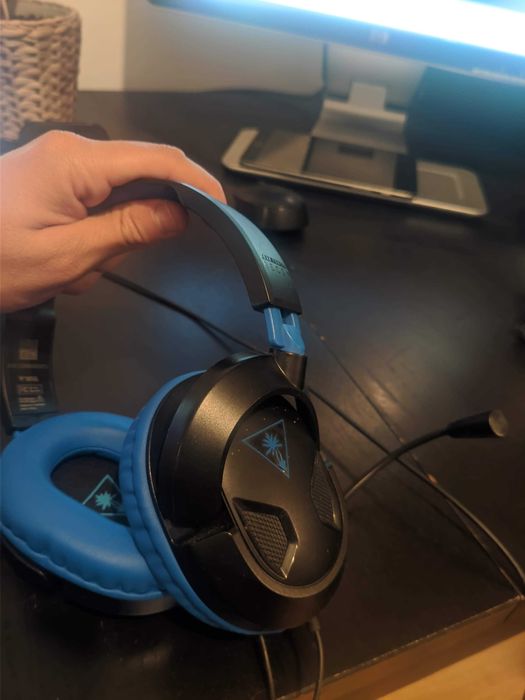 Gaming Headphones with Microphone64861614275970121