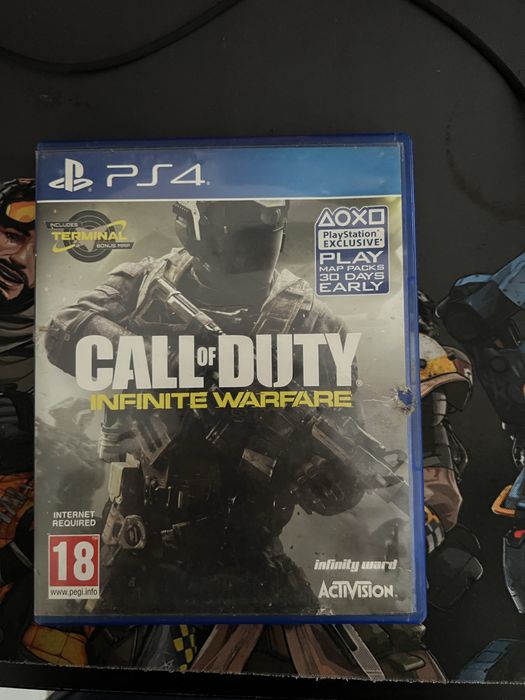 Ps4 slim , 2 comando + 1 jogo