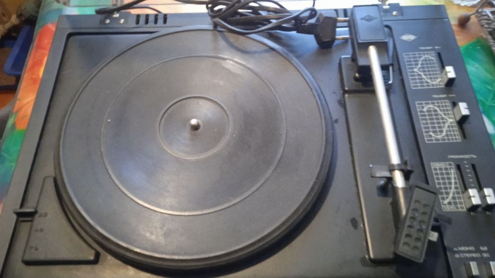 Програвач вінілу Радіотехніка 301-Стерео