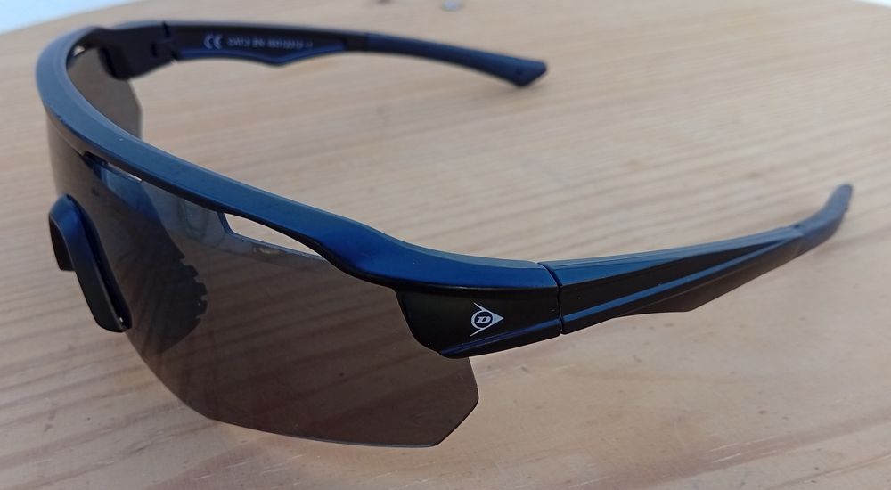 Óculos de sol de ciclismo da marca Dunlop