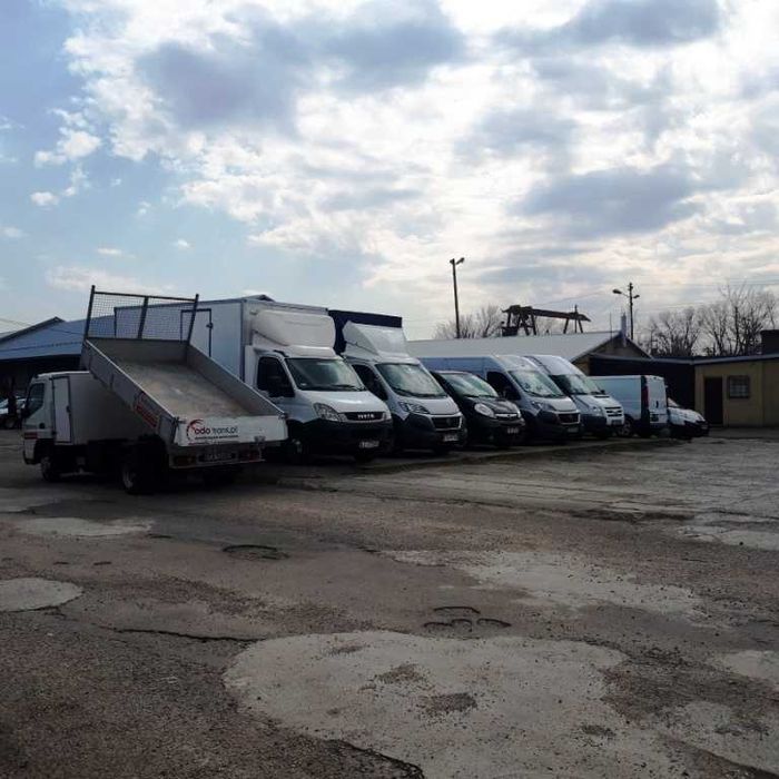 Tani wynajem samochodów dla kurierów, przewoźników