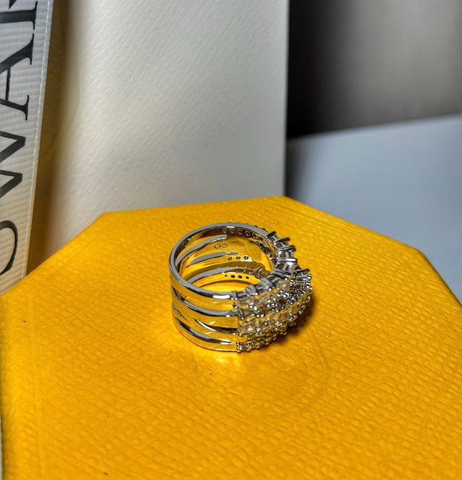 Каблучка/ кільце Swarovski (18)