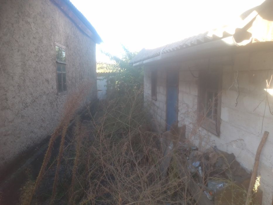 Продам 2 будинки с.Кам'яна балка